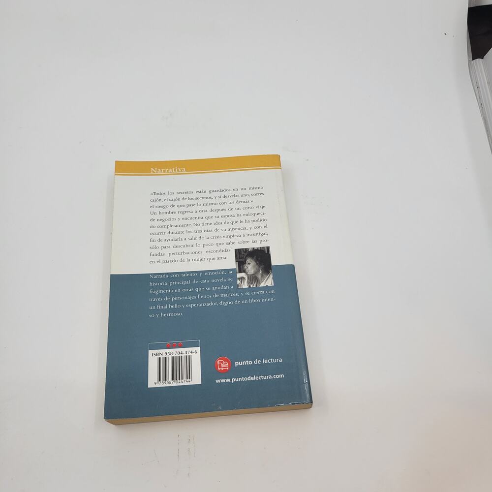 LAURA RESTREPO , DELIRIO Paperback 2004. - Picture 2 of 4